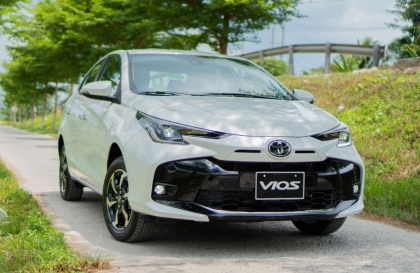 Toyota Vios tăng tốc khuyến mại cận Tết